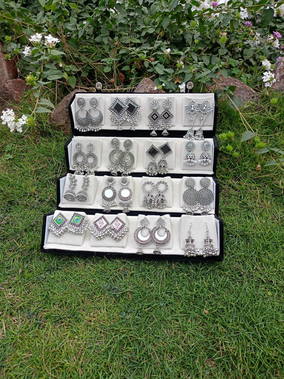 Viral 16 pair Jhumka with Box